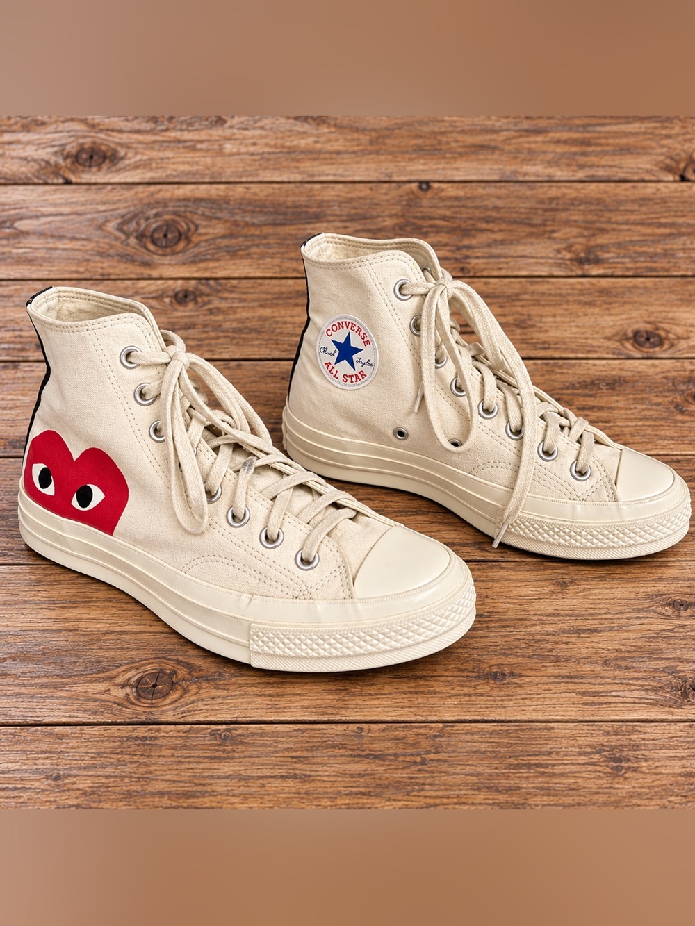 Converse x Comme des Garçons PLAY Chuck 70 High Top Cream Red Heart Mens 7 Women